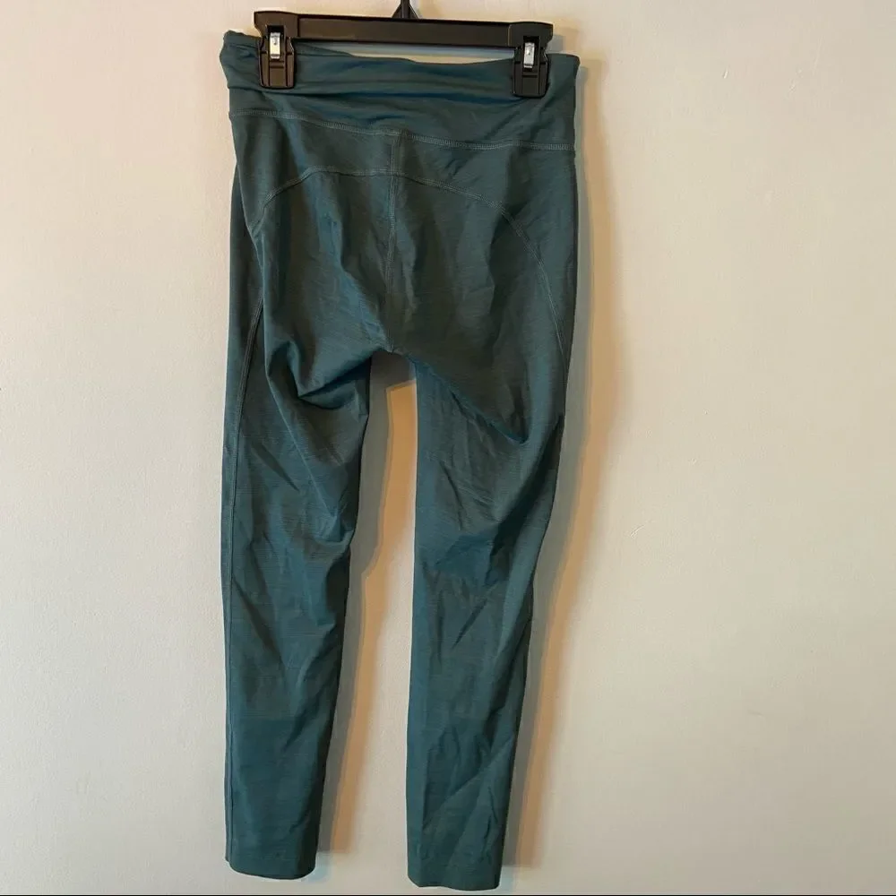 Outdoor Voices flex 7/8 leggings in evergreen